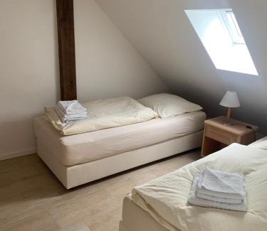 Niddatal Apartment | Ferienwohnung, 3 Zimmer, 100 qm, Betten trennbar 2. Stock