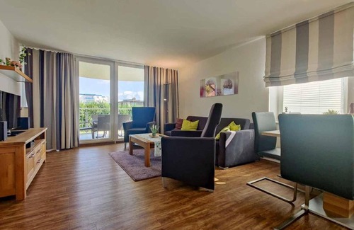 Duhnen Apartment | Ferienwohnung-308-Hohe-Lith-Duhnen-mit-eigenem-Strandkorb-am-Strand