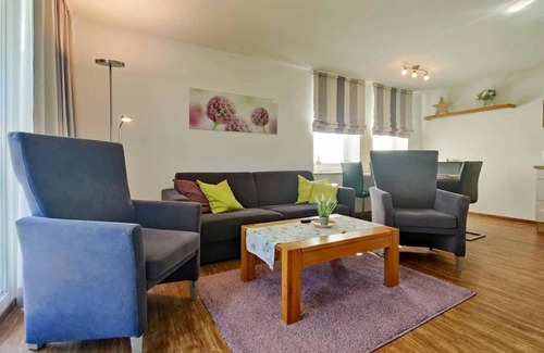 Duhnen Apartment | Ferienwohnung-308-Hohe-Lith-Duhnen-mit-eigenem-Strandkorb-am-Strand