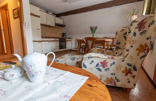 Absberg Apartment | Ferienwohnung 57qm mit Wohnhküche