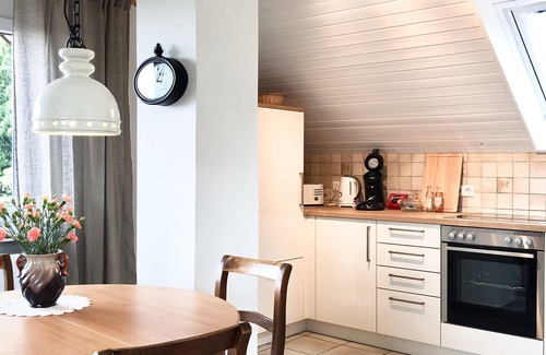 Ammerbuch Apartment | Ferienwohnung, 60qm, Balkon, 1 Schlafzimmer, max. 4 Personen