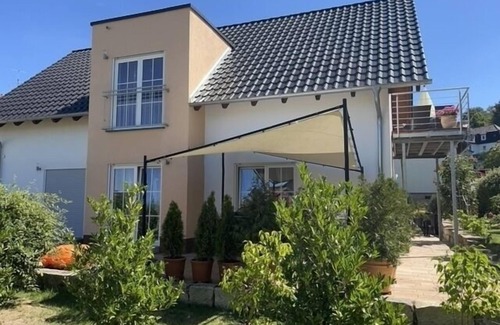 Bad Liebenstein Apartment | Ferienwohnung/app. für 4 Gäste mit 90m² in Bad Liebenstein