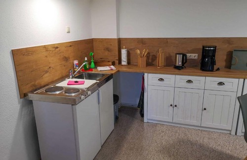 Niepars Apartment | Ferienwohnung Alte Schmiede