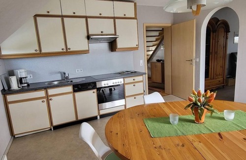 Minderlittgen Apartment | Ferienwohnung am Eifel-pilger-radweg - Appartement/fewo, Dusche, WC, 1 Schlafraum
