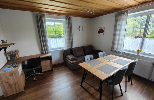 Leutschach Apartment | Ferienwohnung am Freibad