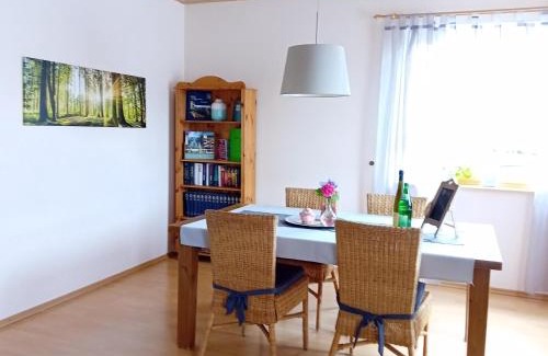 Losheim am See Apartment | Ferienwohnung Am Gässchen