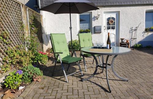 Brilon Apartment | Ferienwohnung Am Hoppenberg