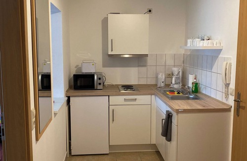 Lelkendorf Apartment | Ferienwohnung am Schloss für 1-4 Personen, Barrierefrei! Erholen und Genießen!