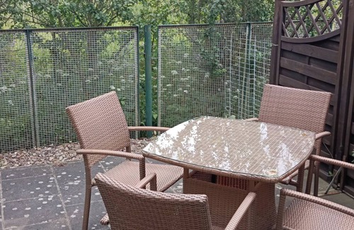 Lelkendorf Apartment | Ferienwohnung am Schloss für 1-4 Personen, Barrierefrei! Erholen und Genießen!