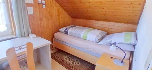 Iselshausen Apartment | Ferienwohnung am Schwarzwaldrand