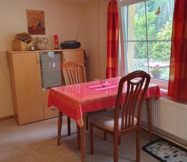 Biesenthal Apartment | Ferienwohnung am Wald