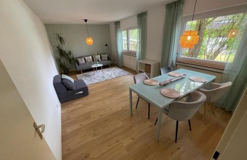 Konen Apartment | Ferienwohnung Am Waldesrand