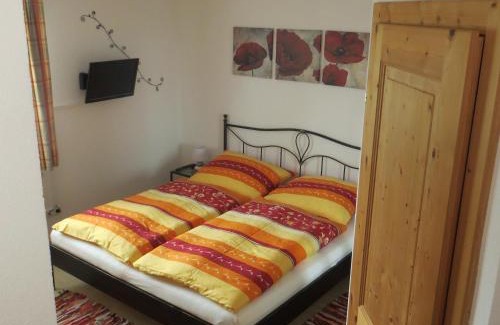 Nussdorf am Attersee Apartment | Ferienwohnung Brigitte Perner