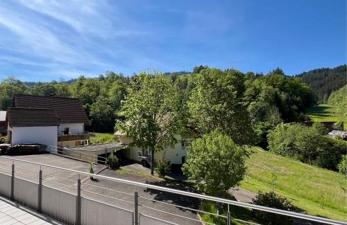 Wolfach Apartment | Ferienwohnung-Blume EG 2