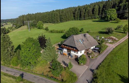 Sankt Georgen im Schwarzwald Apartment | Ferienwohnung Brentenholz Nachhaltig&naturnah