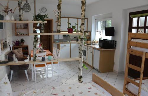 Neundorf House | Ferienwohnung Brunow "In der Natur Zuhause"