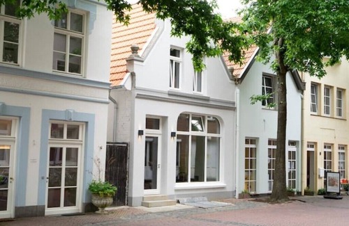 Nordhorn Apartment | Ferienwohnung Burgstübchen 1, 60 qm