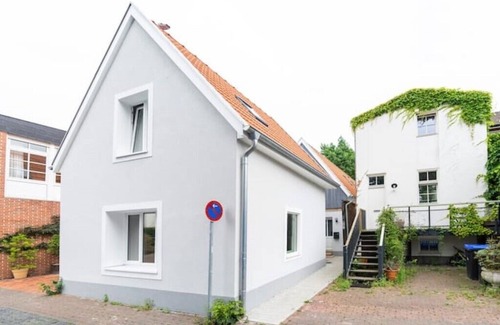 Nordhorn Apartment | Ferienwohnung Burgstübchen 2, 50 qm auf 2 Etagen