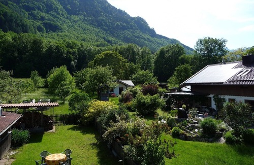 Flintsbach A. Inn Apartment | Ferienwohnung mit Bergblick