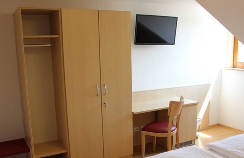 Lehrensteinsfeld Apartment | Ferienwohnung Steinacker - Gästehaus Zum Wolffenturm