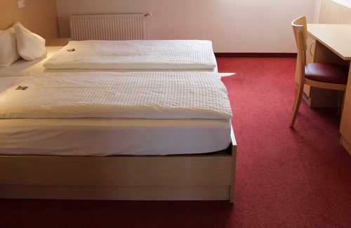 Lehrensteinsfeld Apartment | Ferienwohnung Steinacker - Gästehaus Zum Wolffenturm
