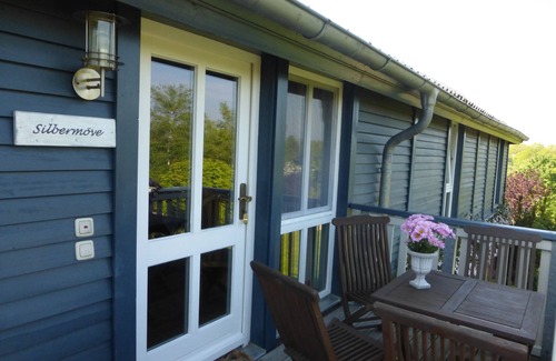 Blekendorf Apartment | Ferienwohnung Direkt an der Ostsee, Naturnah mit Wellness!