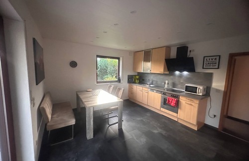 Liebenau Apartment | Ferienwohnung Elly 3 km vom Diemelradweg