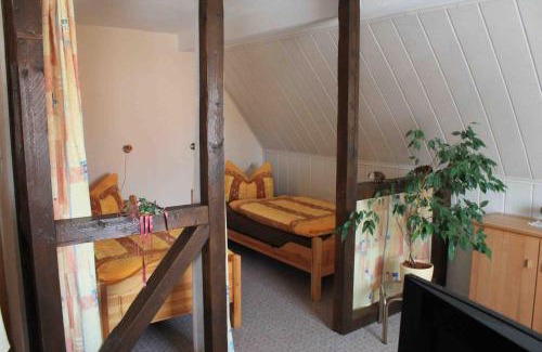 Guestrow Apartment | Ferienwohnung Eva-Maria Schmidt
