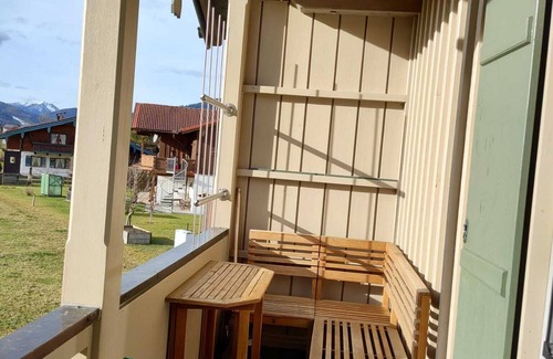 Kreuzfeld Apartment | Ferienwohnung für 4 Personen, 2 Separate Schlafzimmer, 97 m²