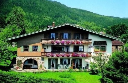 Eck Apartment | Ferienwohnung "Falkenstein" für 2 Personen mit Südterrasse, 53 m²
