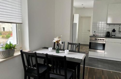 Westerenger Apartment | Ferienwohnung Falkenstr.