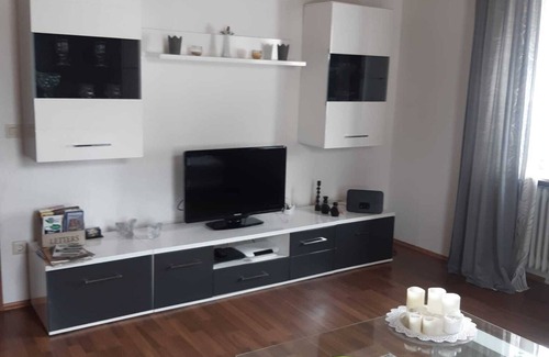 Merzalben Apartment | Ferienwohnung Frank