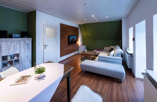 Daulsen Apartment | Ferienwohnung „Gartenblick“