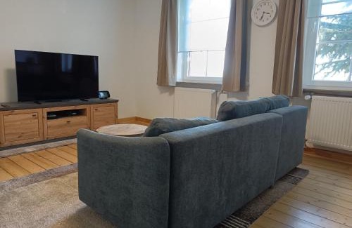 Naunheim Apartment | Ferienwohnung Gasthof Port 70