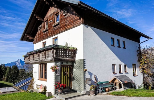 Oeblarn Apartment | Ferienwohnung Grimmingblick by Interhome