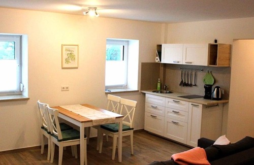 Lohmen Apartment | Ferienwohnung Haufe - Ferienwohnung, Wohn-/schlafraum