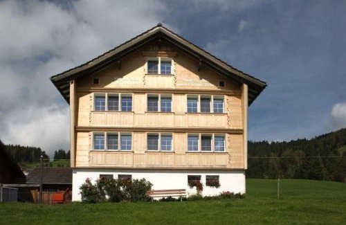 Ruete Apartment | Ferienwohnung Hautle