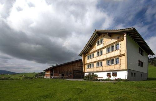 Ruete Apartment | Ferienwohnung Hautle