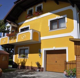 Unterweissenbach Apartment | Ferienwohnung Hinterdorfer