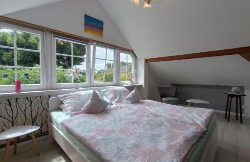 Ellingstedt Apartment | Ferienwohnung Hinz - Gemütliche Unterkunft für 2 Personen mit modernem Bad