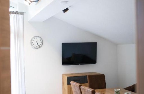 Reutte Apartment | Ferienwohnung Hoamat