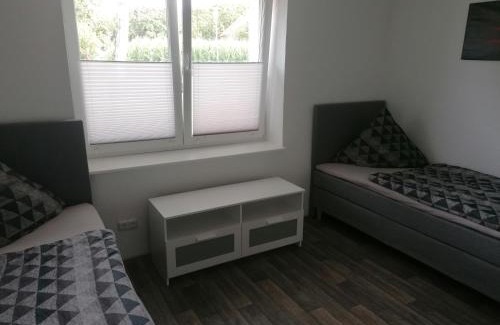 Blumenberg Apartment | Ferienwohnung II Sarrebriese