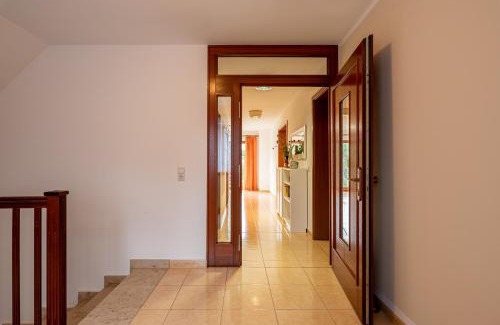 Oberhavel Apartment | Ferienwohnung im grünen Mühlenbeck-nahe Berlin