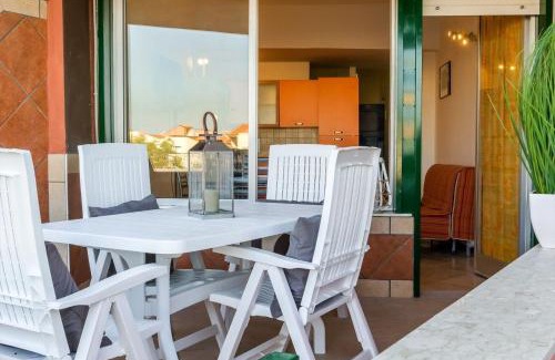 Porticato Apartment | Ferienwohnung In Porticato Mit Terrasse