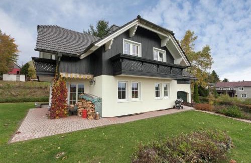 Frauenwald Apartment | Ferienwohnung in Waldnähe am Thüringer Rennsteig
