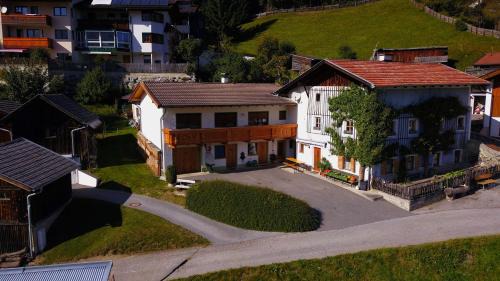 Telfes im Stubai Apartment | Ferienwohnung Jörgenhof