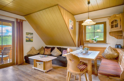 Schollach Apartment | Ferienwohnung "Kuhglocke", 70qm, 2 Schlafzimmer, max. 5 Personen
