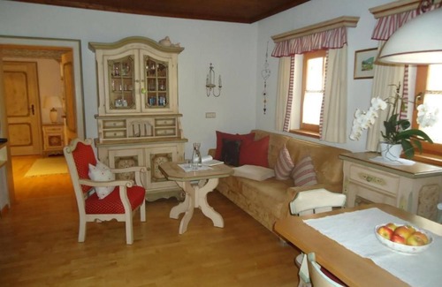 Reichenau Other | Ferienwohnung Maiglöckchen - Leebhof