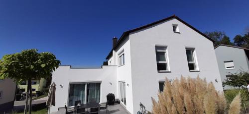 Obersulm Apartment | Ferienwohnung Menge