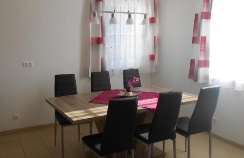 Flattach Apartment | Ferienwohnung Michaela